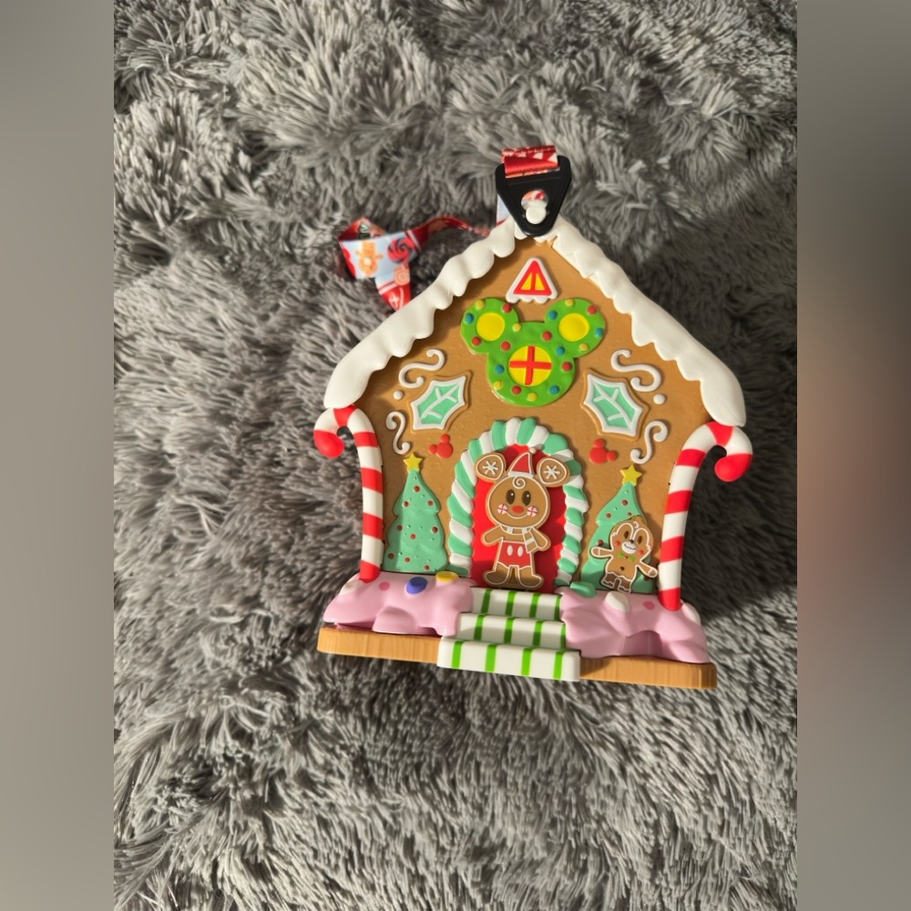 Disney Parks Disneyland Mickey & Minnie Gingerbread House Popcorn Bucket